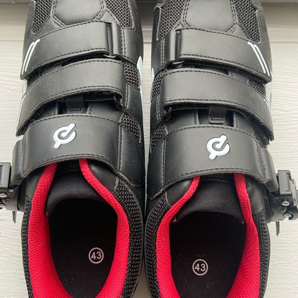 Peloton Men’s Cycling Shoes - Picture 3 of 5
